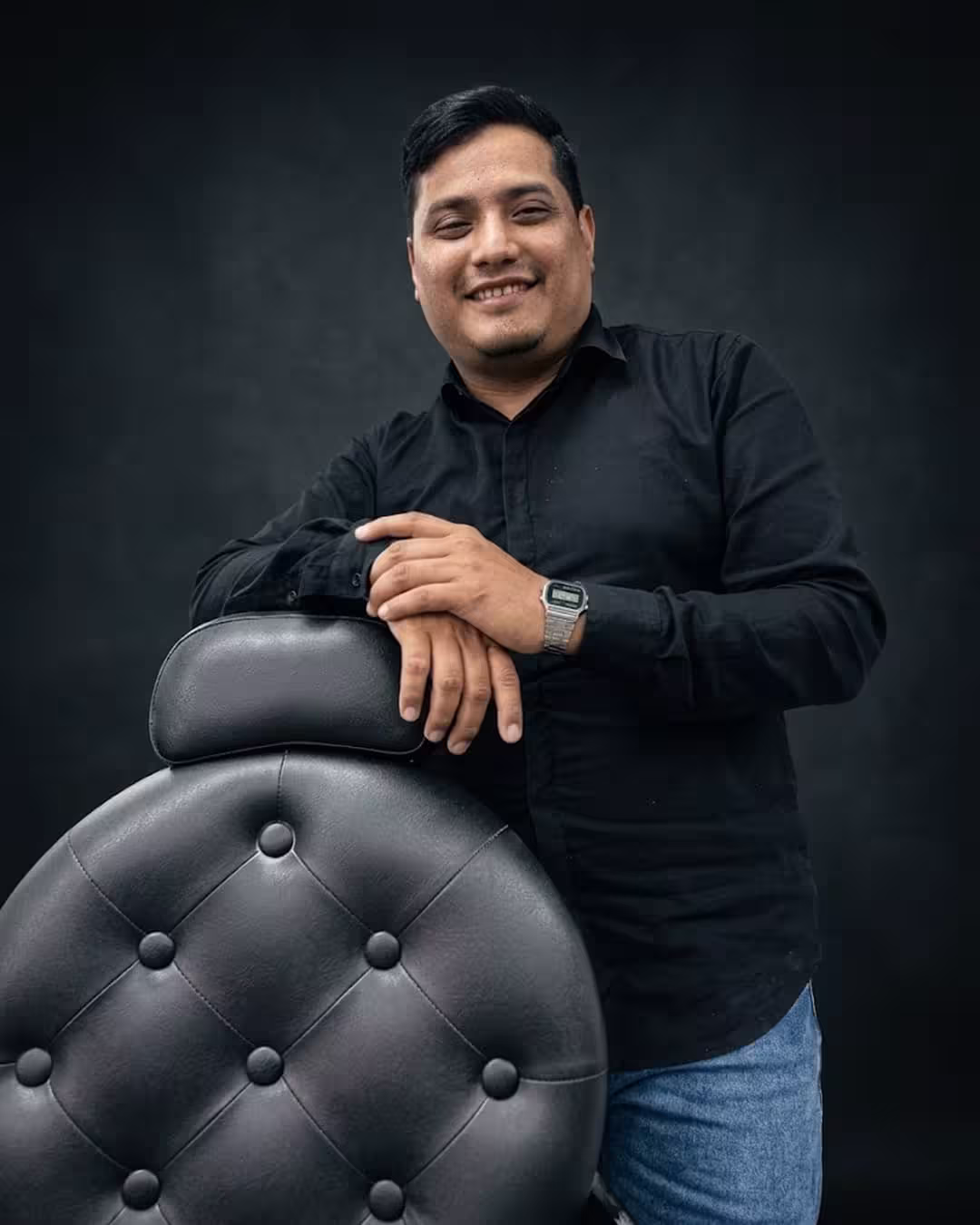 Elvis Castillo - Barbero profesional en Buddha's Cuts & Shaves Caracas