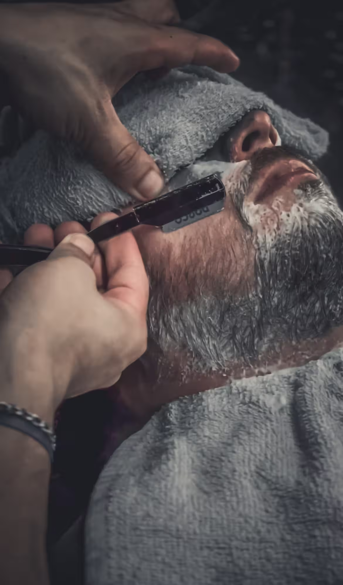 Paquete Full Service de barba en Buddha's Cuts & Shaves Caracas